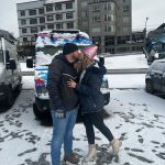 Primeiro contato que o casal teve com a neve, no Ushuaia. (Foto: Instagram)