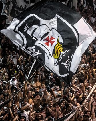 Vasco exige que árbitro nunca mais apite partida do clube. (Foto Instagram)