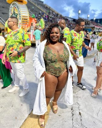 Neste último domingo (21), Jojo Todynho, musa da Mocidade no Carnaval deste ano, brilhou em mais um ensaio técnico, a cantora sambou com a verde e branco, no segundo treino que tiveram antes do dia oficial, com o enredo sobre o caju (Foto: Instagram)