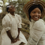 'A Cor Púrpura': A adaptação do filme conta a história de Celie (Fantasia Barrino), uma mulher afro-americana que vive no sul dos Estados Unidos no começo do século XX, e busca superar os traumas deixados pelos abusos do pai e do marido ao longo dos anos. (Foto: Divulgação)