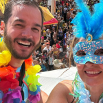 O casal sempre curte junto como nessa celebração do carnaval em Recife. (Foto: Instagram)