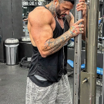 Atualmente com 46 anos, Bambam faturou cerca de 6 milhões mesmo perdendo a luta. (Foto: Instagram)