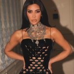 Kim Kardashian colocou à venda uma bolsa Hermès com um aspecto "sujo", com preço de US$ 70 mil (equivalente à cerca de R$ 345 mil). (Foto Instagram)