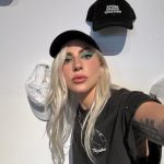 Lady Gaga, nascida Stefani Joanne Angelina Germanotta em 28 de março de 1986, em Nova Iorque, EUA, é uma das artistas mais icônicas e inovadoras da indústria musical. (Foto: Instagram)