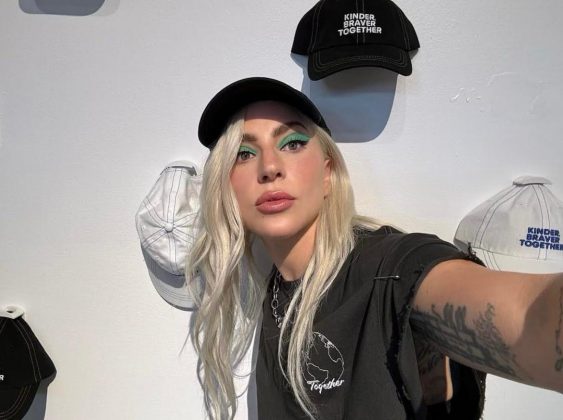 Lady Gaga, nascida Stefani Joanne Angelina Germanotta em 28 de março de 1986, em Nova Iorque, EUA, é uma das artistas mais icônicas e inovadoras da indústria musical. (Foto: Instagram)