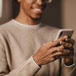 A lei da Flórida busca proteger a saúde mental e emocional dos jovens. (Foto: Instagram)