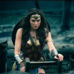 O filme destaca a jornada de Diana, desde sua pacífica vida na ilha de Themyscira até seu confronto com o mundo dos homens durante a Primeira Guerra Mundial. (Foto: Instagram)