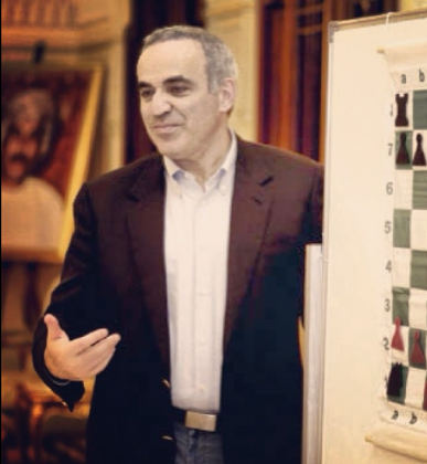 Indivíduos na Rússia enfrentam consequências legais por demonstrar apoio ou associação a Kasparov. (Foto: Instagram)