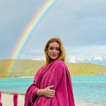 Marina Ruy Barbosa retorna aos trabalhos após luxuosa viagem de férias. (Foto: Instagram)