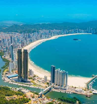 Balneário Camboriú é uma cidade catarinense famosa pelas belezas e pelo turismo. (Foto: Instagram)