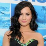 Demi Lovato enfrentou abuso de substâncias e distúrbios alimentares. (Foto: Instagram)