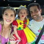 Bárbara Evans se irrita com comentário polêmico sobre o marido e a filha: "Você é louca". (Foto: Instagram)