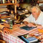 O ex-presidente uruguaio José "Pepe" Mujica, de 88 anos, revelou que está com câncer no esôfago. (Foto: Instagram)