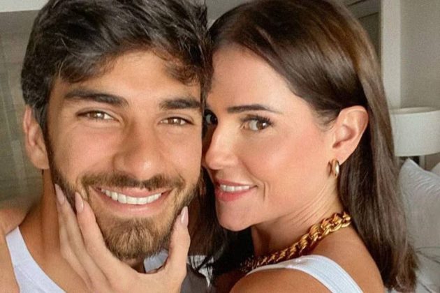 Deborah Secco recebe críticas após separação de Hugo Moura: "Se comporte senhora". (Foto: Instagram)