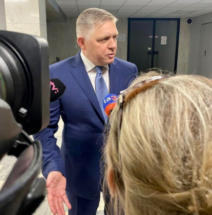 Primeiro-ministro da Eslováquia, Robert Fico, é hospitalizado após ataque a tiros. (Foto: Instagram)