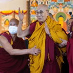 O porta-voz do ministério enfatizou a necessidade de uma revisão profunda das posições políticas do Dalai Lama. (Foto: Instagram)