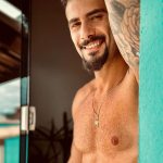 Eles há tempos desejavam ver o corpo completo do influenciador. (Foto Instagram)