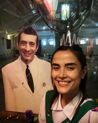 A atriz oficializa sua adesão à religião ayahuasca em cerimônia na Nova Igreja Céu de Maria. (Foto: Instagram)