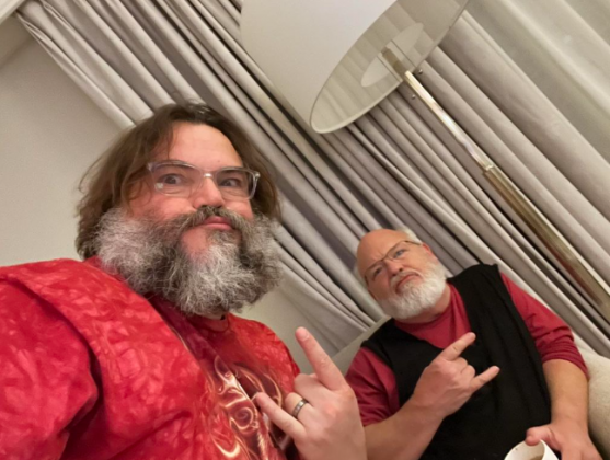 Tenacious D cancela turnê após comentário polêmico. (Foto: Instagram)