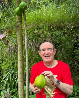 Renato Aragão lidou com rumores falsos sobre sua morte. (Foto: Instagram)