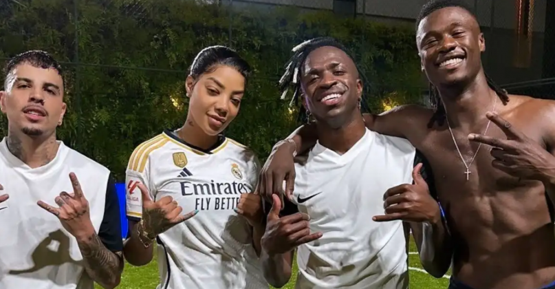 Cantora Ludmilla joga bola com Vinicius Jr. e Camavinga, do Real Madrid. (Foto: Instagram)