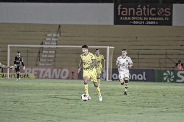 Santos concluiu explicando que a situação não afetou o Mirassol. “E por que afetaria? É um problema pessoal dele". (Foto Instagram)