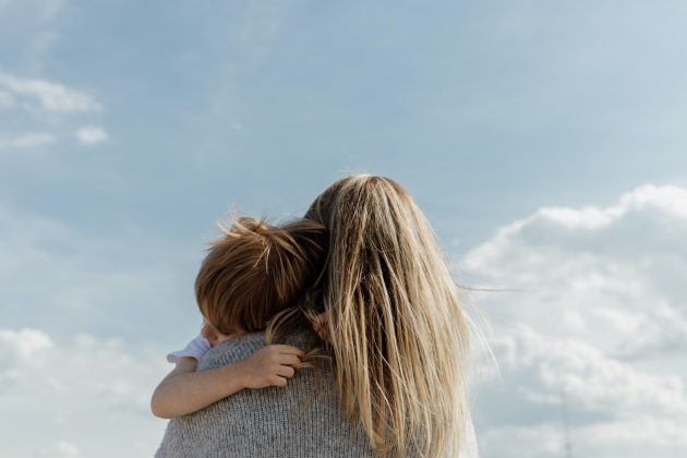 Incluindo hematomas, mordidas e lesões no rosto, orelha e dedos. (Foto Pexels)