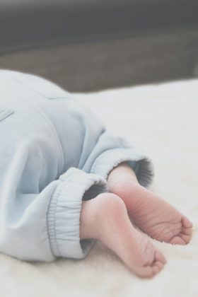 Após confessar ter matado a própria filha de apenas 5 meses. após confessar ter matado a própria filha de apenas 5 meses. (Foto Pexels)