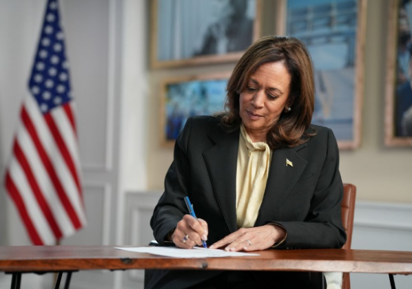 Harris e Trump estão empatados dentro da margem de erro. (Foto: Instagram)