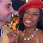 Fiuk e ex-BBB Lumena Aleluia chocam com beijão durante festa. (Foto: reprodução Instagram)