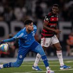 Botafogo goleia o Flamengo e volta à liderança do Brasileirão. (Foto: Instagram)