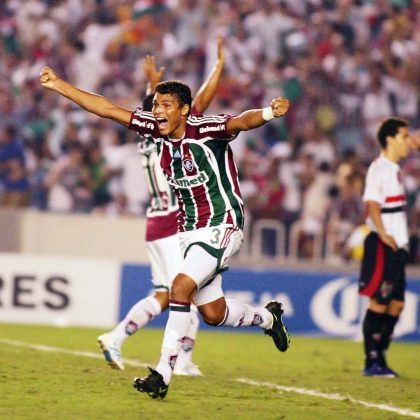 O ex-atacante de Fluminense e Athletico-PR fez exames que identificaram o problema e levou à cirurgia necessária. Washington destaca a importância de não ignorar os sinais do corpo. (Foto Instagram)