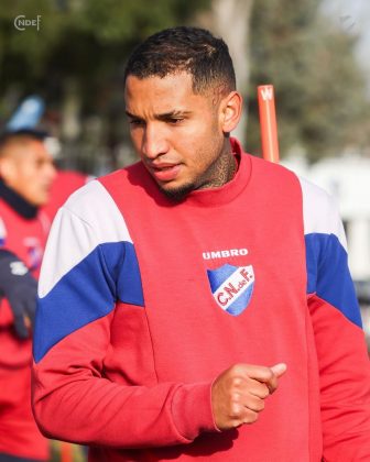 Recentemente, Juan Izquierdo, jogador do Nacional-URU, passou mal durante uma partida contra o São Paulo, pelas oitavas de final da Libertadores. (Foto Instagram)