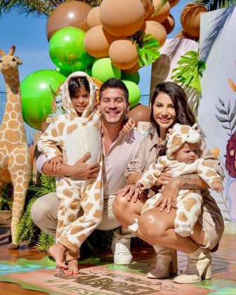 Neste Dia dos Pais, em conversa com o portal LeoDias, Arthur Aguiar voltaram no tempo e falaram de momentos que nunca será esquecidos por ele, ao lado dos seus dois filhos, (Foto: Instagram)