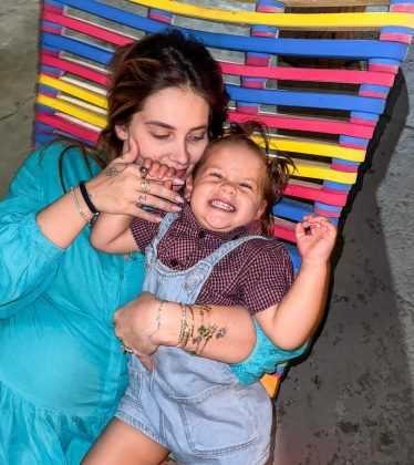 Virginia mostra o primeiro dia na escola de Maria Flor (Foto: Instagram)