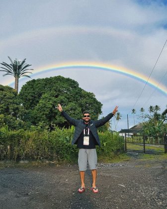 “Estou indo para a areia porque tomei esporro". (Foto Instagram)