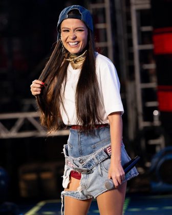 A cantora, Maiara da dupla com Maraisa, falou novamente sobre a polência envolvendo sua recusa em cantar no show em tributo a Marília Mendonça, marcada para acontecer em outubro deste ano. (foto: Instagram)