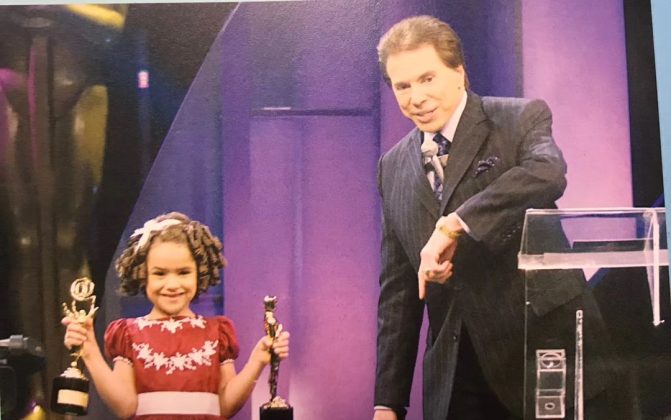 A atriz e apresentadora Maísa Silva, uma das maiores revelações do SBT e grande amiga de Silvio Santos. (Foto Instagram)