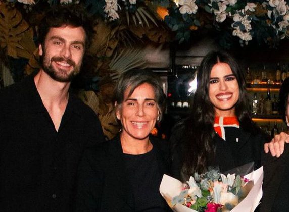 Filha de Gloria Pires é pedida em casamento por ator no aniversário de 32 anos. (Foto: Instagram)