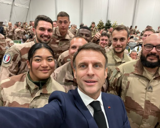 Macron enfrenta oposição crescente no Parlamento. (Foto: Instagram)