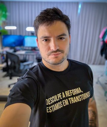 O youtuber compartilhou sua experiência com a primeira crise de pânico, que culminou no diagnóstico de depressão. (Foto Instagram)