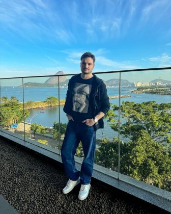 A primeira vez que o YouTuber mencionou sua condição foi em 2017, ao relatar que lidava com um "problema leve" e estava em tratamento. (Foto Instagram)