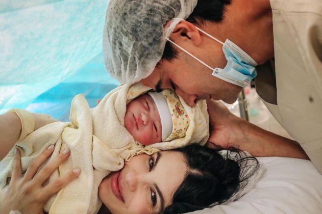 Sthefany Brito anuncia o nascimento de seu segundo filho, Vicenzo (Foto: Instagram)