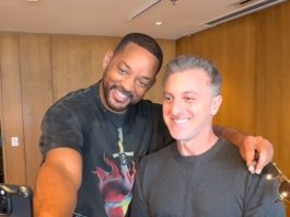 Luciano Huck e Will Smith reproduzem selfie após 10 anos (Foto: Instagram)