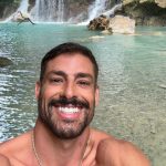 Galã, Cauã Reymond confessa sobre falta de autoestima: "Não me via dessa forma". (Foto: Instagram)