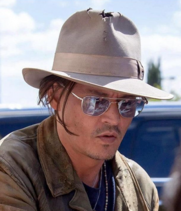 Depp recentemente estrelou filme francês. (Foto: Instagram)