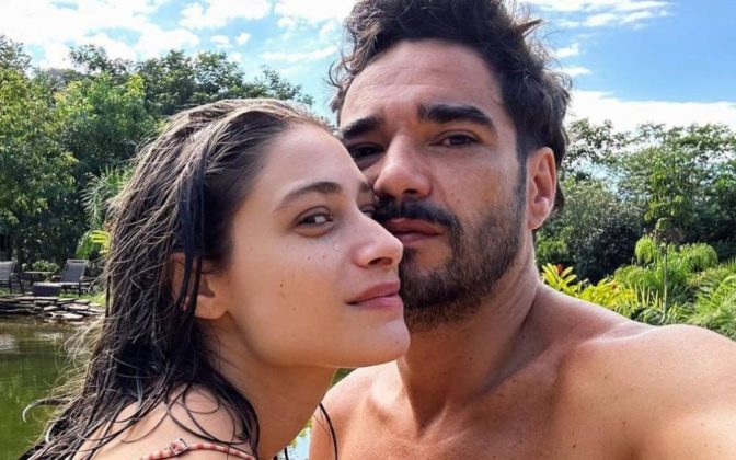 Caio Blat e Luisa Arraes anunciaram o fim do relacionamento nesta terça-feira (22), após sete anos juntos, se tornando mais um casal a enfrentar a famosa "crise dos 7 anos". (Foto Instagram)