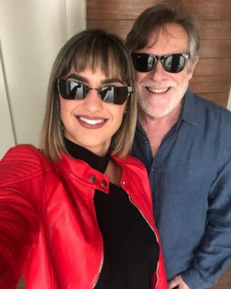 José de Abreu e Carolynne Junger tem uma diferença de 52 anos (Foto: Instagram)