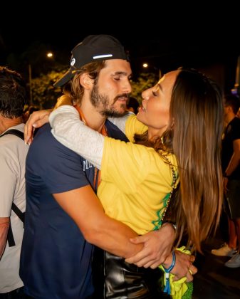 Alguns meses depois, durante o programa "Domingão com Hulk", Nicolas anunciou seu noivado. (Foto Instagram)