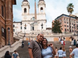 João Gomes e Ary Mirelle devem fazer cerimônia de casamento em castelo no Recife (Foto: Instagram)